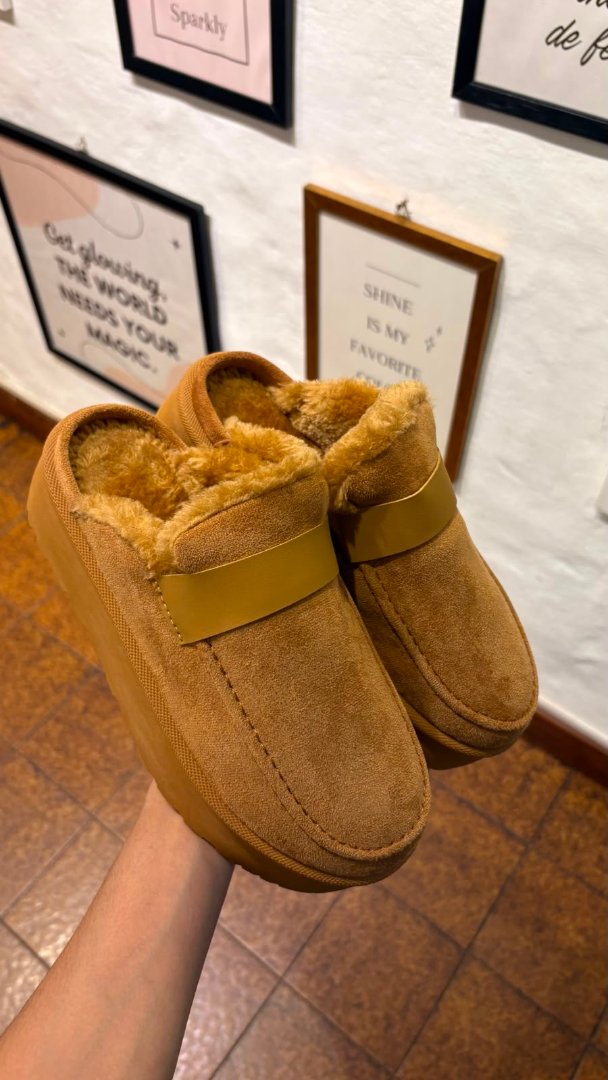 Pantubota Reigo FD2509 Camel