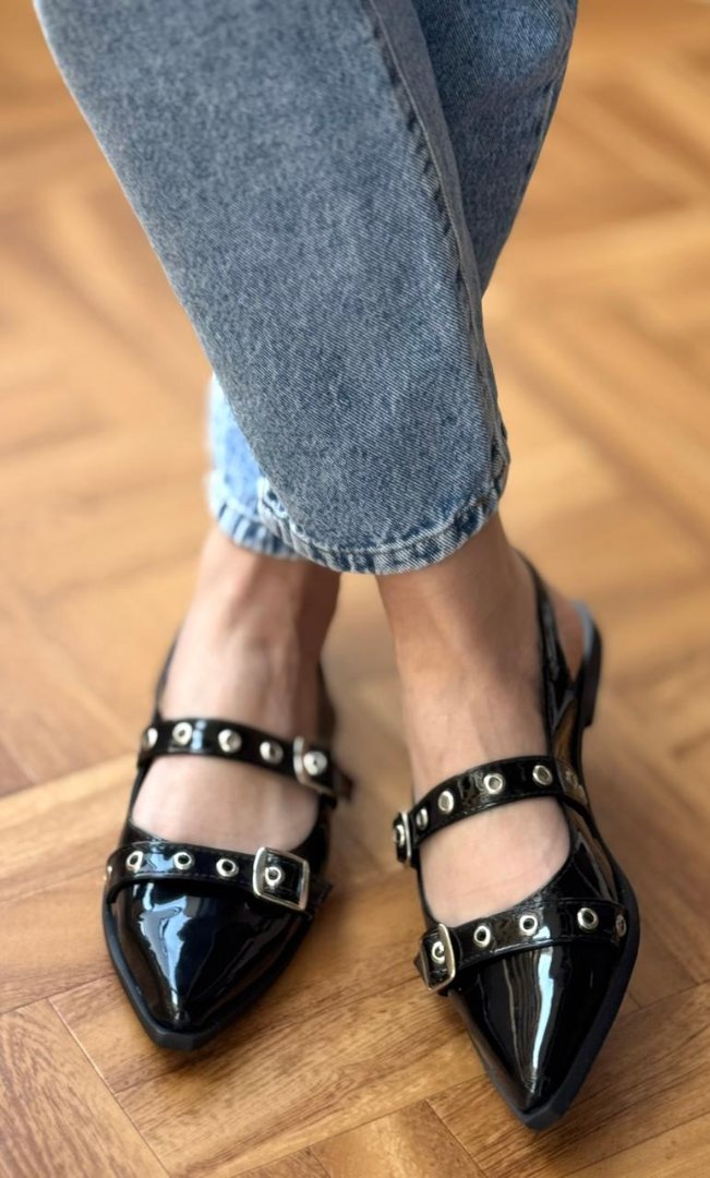 SLINGBACK NAC TACHAS NEGRO CHAROLADO
