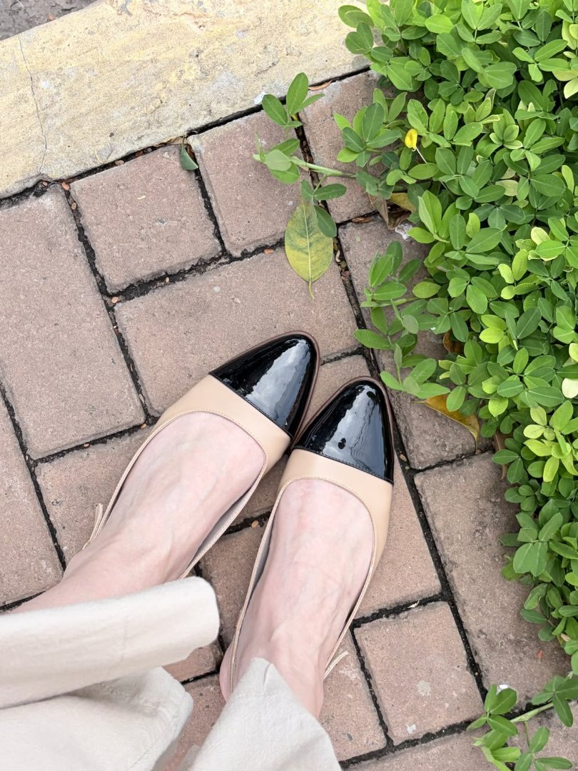 SLINGBACK NEGRO/BEIGE CHAROL K003