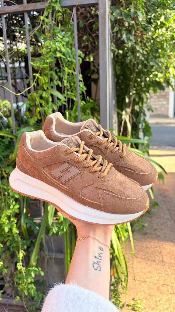 Sneaker A52620 Brown