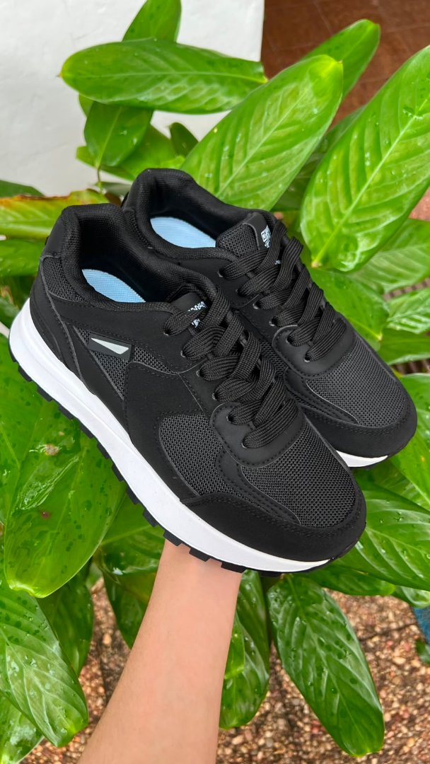 Sneaker A52950 Black